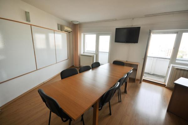 Bd Unirii Zepter Rond Alba Iulia Spatiu birouri 3 cam Decomandat