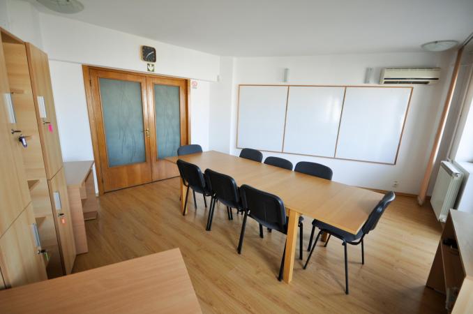 Bd Unirii Zepter Rond Alba Iulia Spatiu birouri 3 cam Decomandat