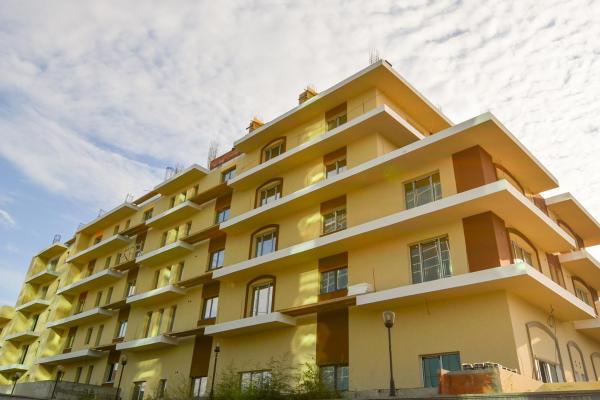 Pipera Tunari 4B - stradal - apartament 3 camere cu terasa URIASA