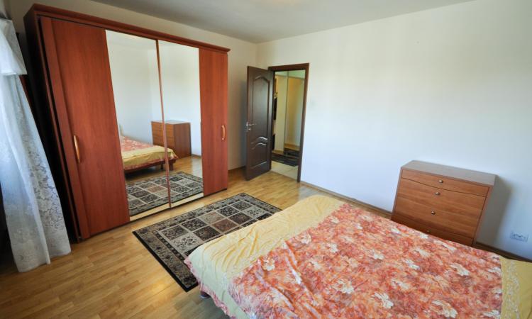 Nerva Traian Octavian Goga Apart Decomandat 2 camere 72mp
