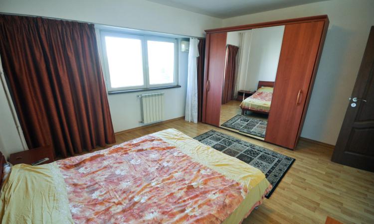 Nerva Traian Octavian Goga Apart Decomandat 2 camere 72mp