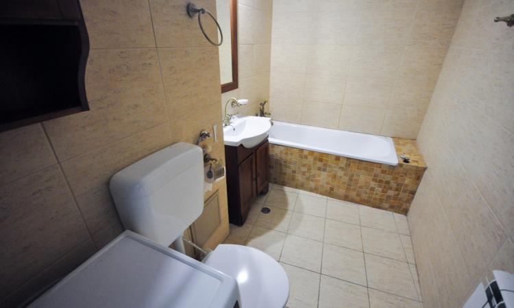 Nerva Traian Octavian Goga Apart Decomandat 2 camere 72mp