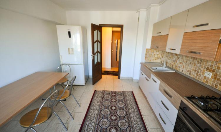 Nerva Traian Octavian Goga Apart Decomandat 2 camere 72mp