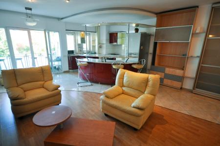 Piata Unirii Splaiul Unirii Apartament Decomandat 3 cam 87mp