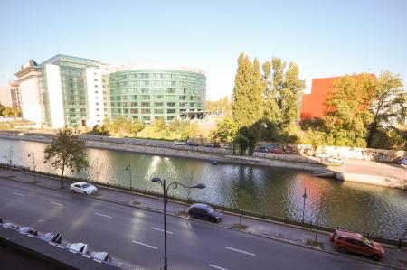 Piata Unirii Splaiul Unirii Apartament Decomandat 3 cam 87mp