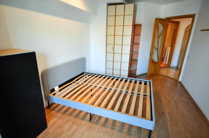 Piata Unirii Splaiul Unirii Apartament Decomandat 3 cam 87mp