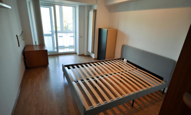 Piata Unirii Splaiul Unirii Apartament Decomandat 3 cam 87mp