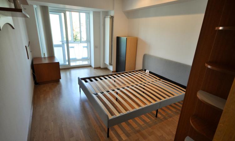 Piata Unirii Splaiul Unirii Apartament Decomandat 3 cam 87mp