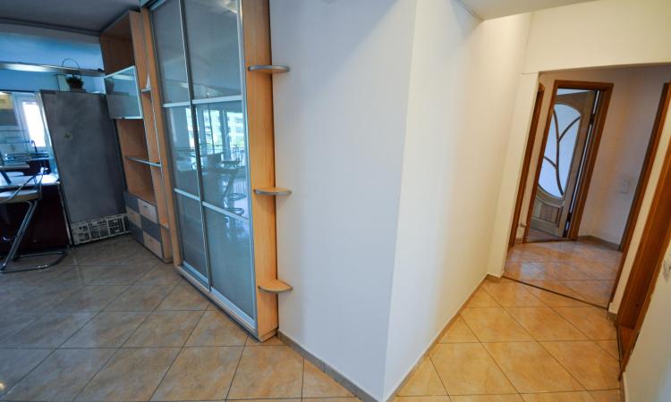 Piata Unirii Splaiul Unirii Apartament Decomandat 3 cam 87mp
