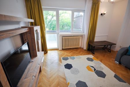 Piata Unirii Fanatani Natiuni Apartament 2 camere Renovat
