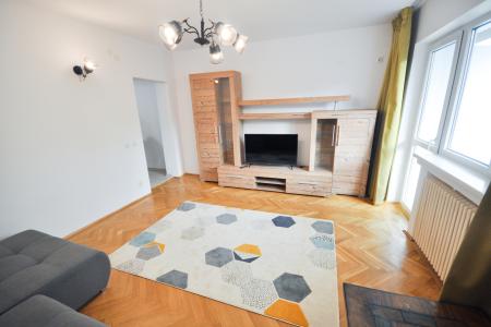 Piata Unirii Fanatani Natiuni Apartament 2 camere Renovat