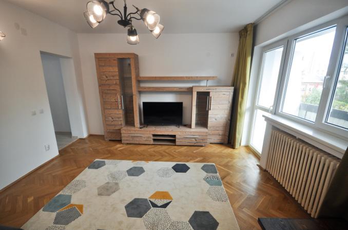 Piata Unirii Fanatani Natiuni Apartament 2 camere Renovat