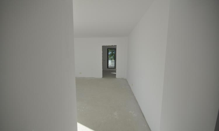 Calea Calarasi Delea Apartament 3 cam Bloc NOU Terasa Centrala