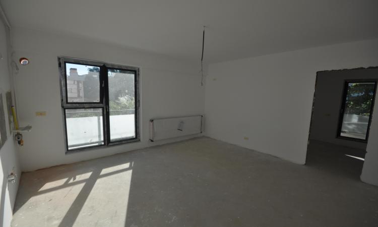 Calea Calarasi Delea Apartament 3 cam Bloc NOU Terasa Centrala
