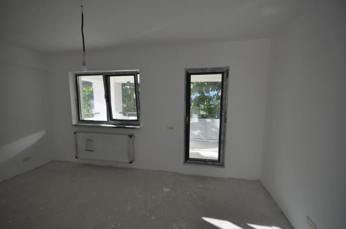 Calea Calarasi Delea Apartament 3 cam Bloc NOU Terasa Centrala