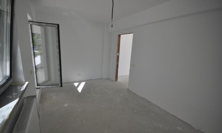 Calea Calarasi Delea Apartament 3 cam Bloc NOU Terasa Centrala