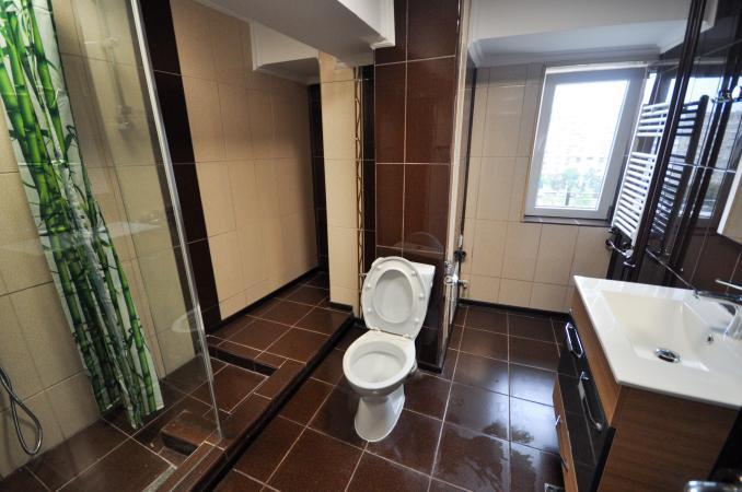 Rond Alba Iulia Unirii Decebal Spatiu birouri decomandat 2 camere