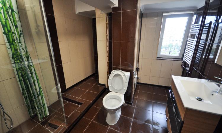 Rond Alba Iulia Unirii Decebal Spatiu birouri decomandat 2 camere