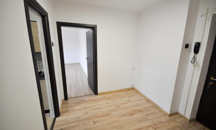 Rond Alba Iulia Unirii Decebal Spatiu birouri decomandat 2 camere