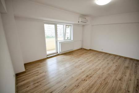 Rond Alba Iulia Unirii Decebal Spatiu birouri decomandat 2 camere
