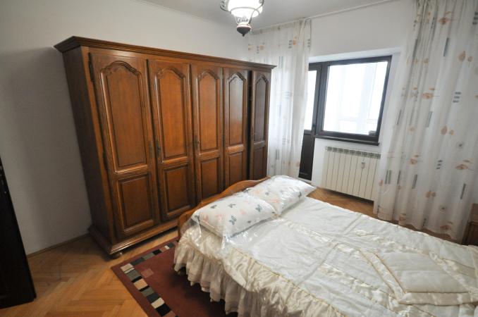 Bulevardul Unirii Rond Alba Iulia Apartament decomandat 3 cam
