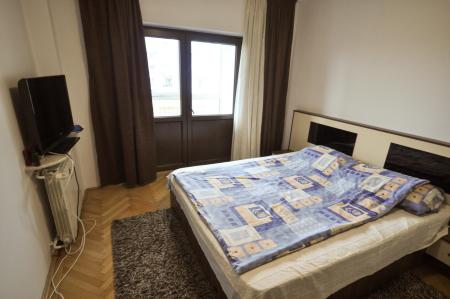 Bulevardul Unirii Rond Alba Iulia Apartament decomandat 3 cam