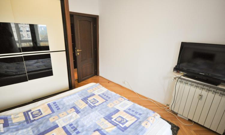 Bulevardul Unirii Rond Alba Iulia Apartament decomandat 3 cam