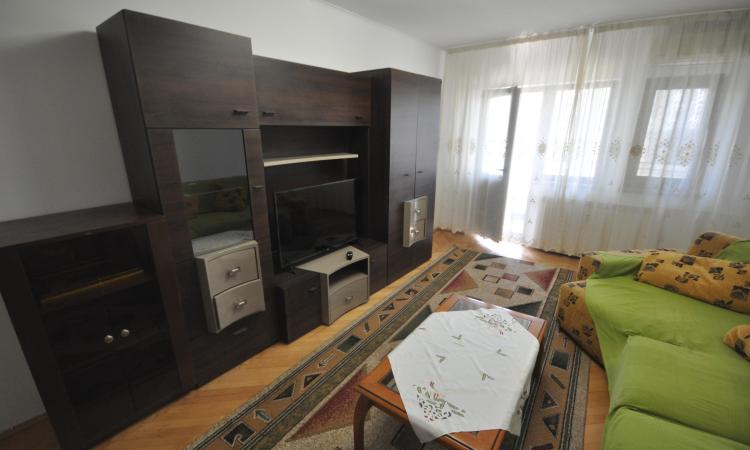 Bulevardul Unirii Rond Alba Iulia Apartament decomandat 3 cam