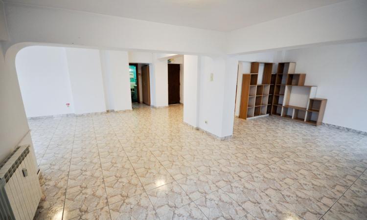 Bulevardul Unirii Rond Alba Iulia Duplex 5 camere 160mp