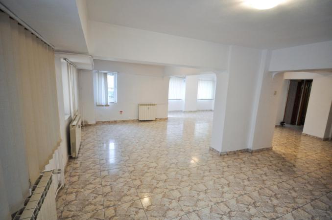 Bulevardul Unirii Rond Alba Iulia Duplex 5 camere 160mp