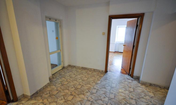 Bulevardul Unirii Rond Alba Iulia Duplex 5 camere 160mp