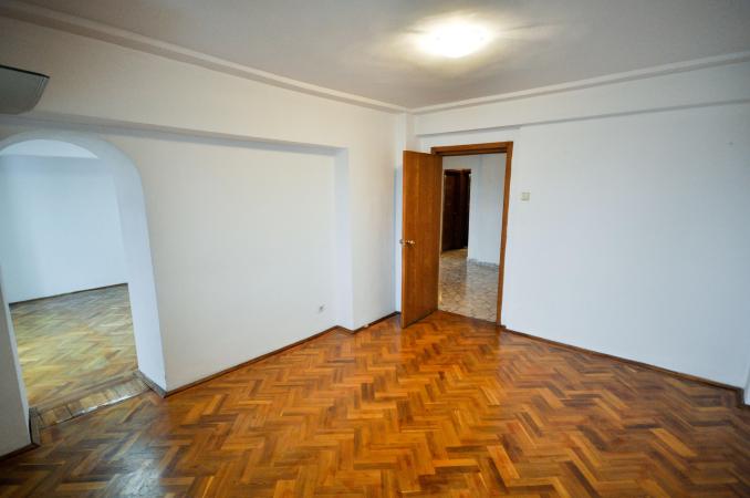 Bulevardul Unirii Rond Alba Iulia Duplex 5 camere 160mp