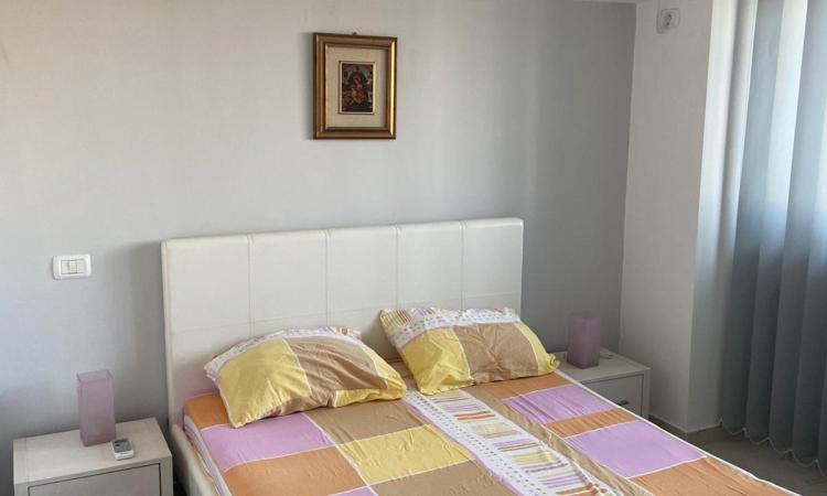 Piata Unirii Fantani Apartament Decomandat 3 camere