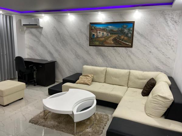 Piata Unirii Fantani Apartament Decomandat 3 camere