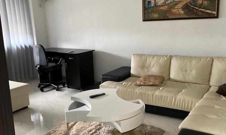 Piata Unirii Fantani Apartament Decomandat 3 camere
