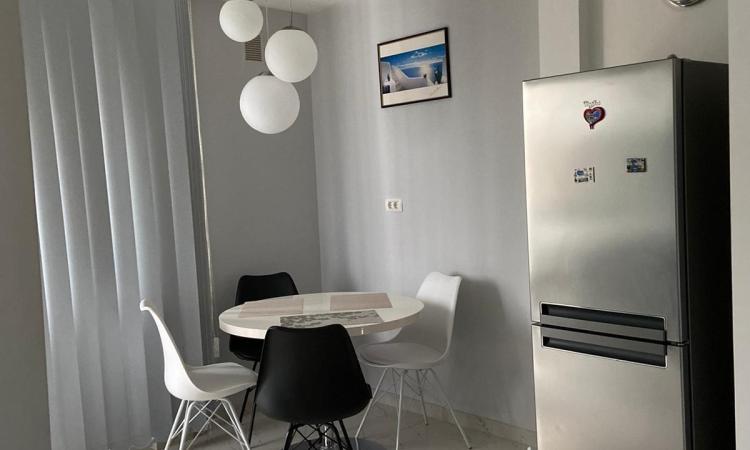 Piata Unirii Fantani Apartament Decomandat 3 camere