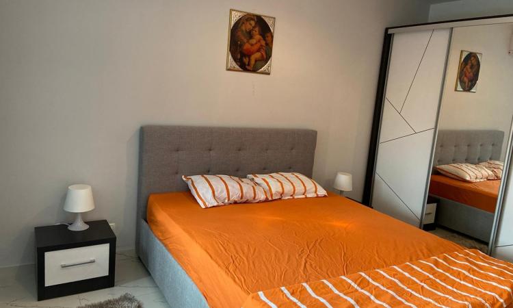 Piata Unirii Fantani Apartament Decomandat 3 camere
