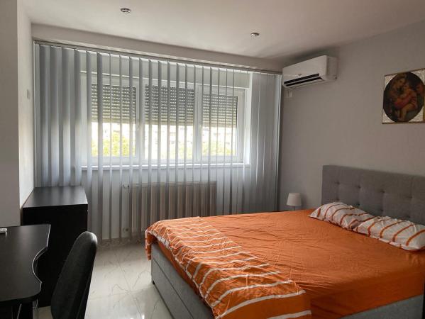 Piata Unirii Fantani Apartament Decomandat 3 camere