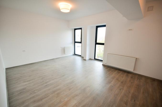 Bd Unirii Spatiu birouri / locuit 3 camere Decomandat Bloc Nou