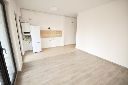 Bd Unirii Spatiu birouri / locuit 3 camere Decomandat Bloc Nou