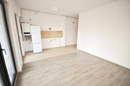Bd Unirii Spatiu birouri / locuit 3 camere Decomandat Bloc Nou