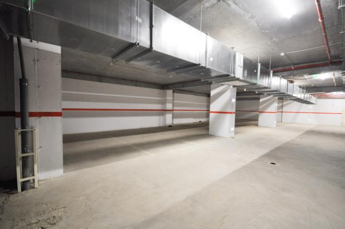 Bd Unirii Spatiu birouri / locuit 3 camere Decomandat Bloc Nou
