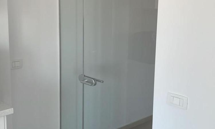 Bd Unirii Spatiu birouri / locuit 3 camere Decomandat Bloc Nou