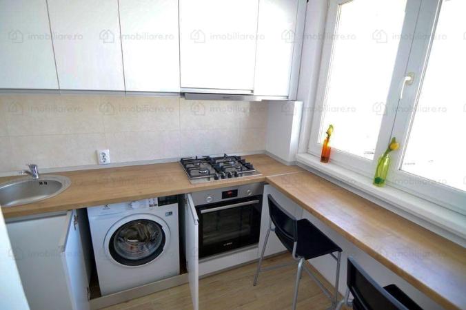 2-Room Apartment - 1 Mai