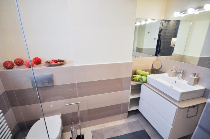 Calea Calarasi Delea Muncii Apar 2 cam Lux Bloc Nou