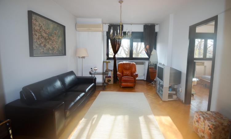 Unirii - Corneliu Coposu - 3 camere, renovat, mobilat, utilat