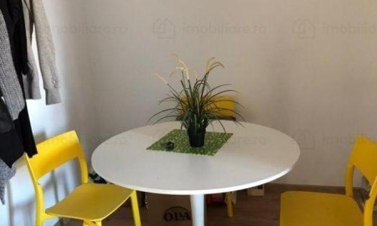 Piata Unirii Apartament Decom 2 camere Bloc Nou Centrala