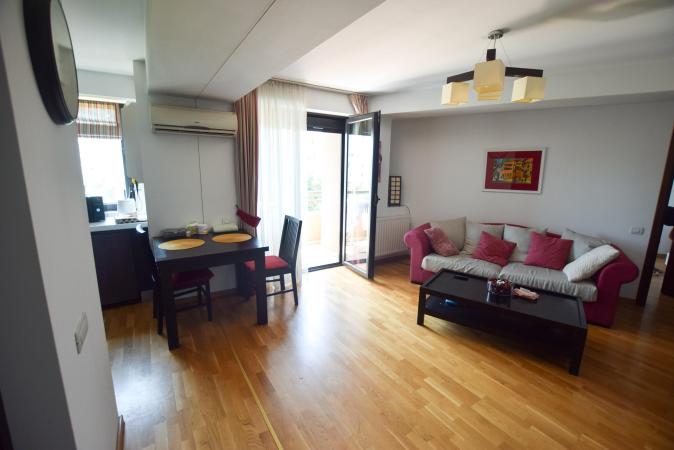 Decebal Apartament 3 camere Bloc Nou Centrala Parcare