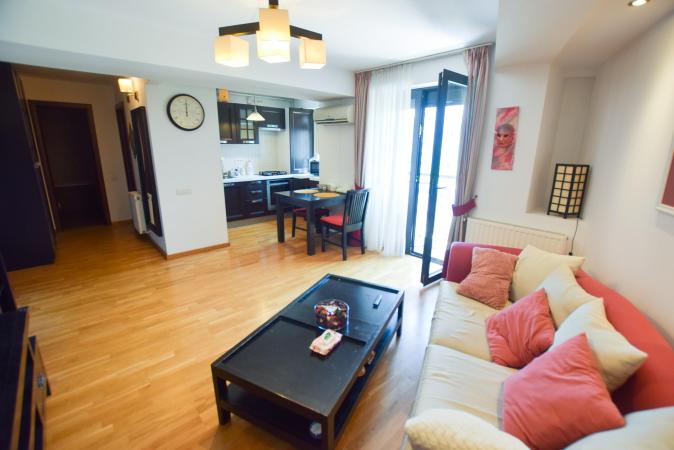 Decebal Apartament 3 camere Bloc Nou Centrala Parcare
