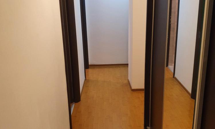 Vitan Mall Dudeste Apart 2 cam Bloc Nou Centrala Terasa